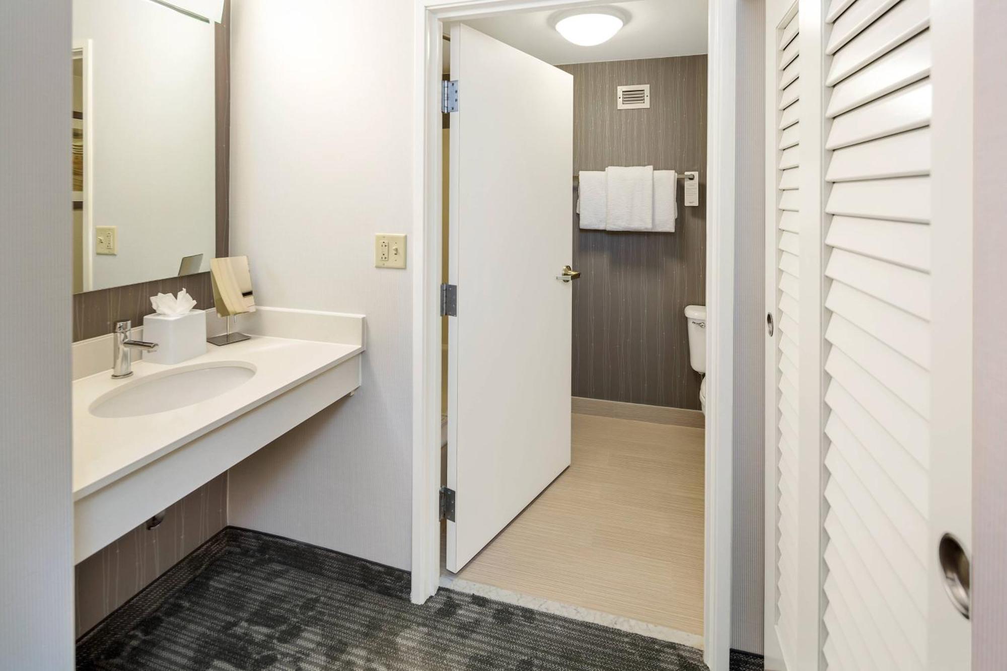 Courtyard By Marriott Bryan College Station Otel Dış mekan fotoğraf