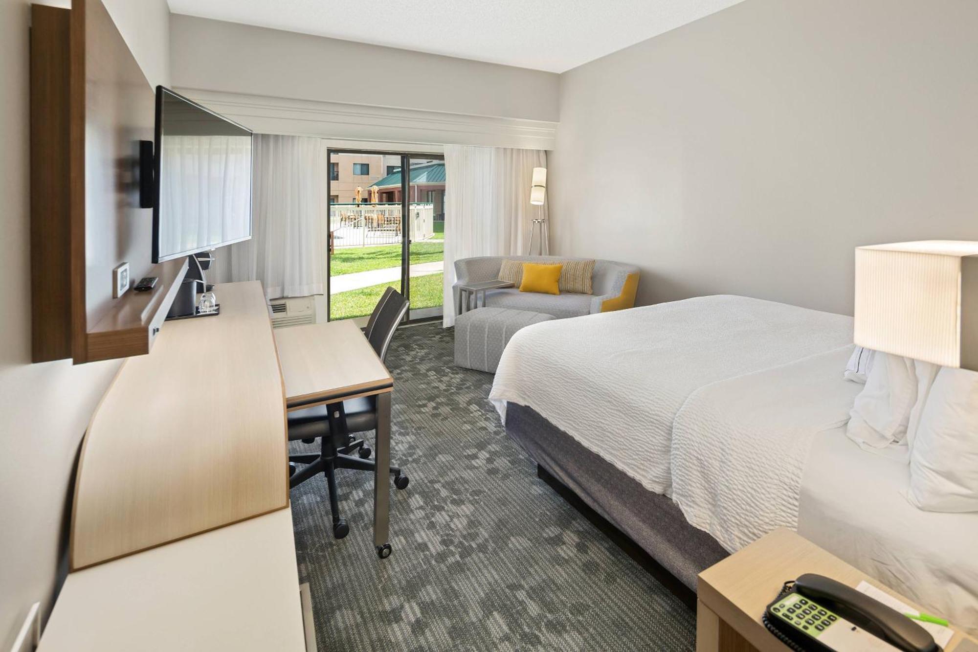 Courtyard By Marriott Bryan College Station Otel Dış mekan fotoğraf